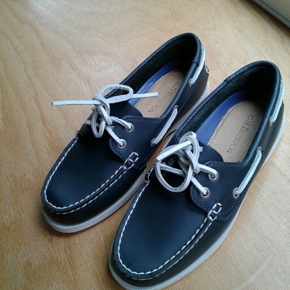 ladies navy blue deck shoes